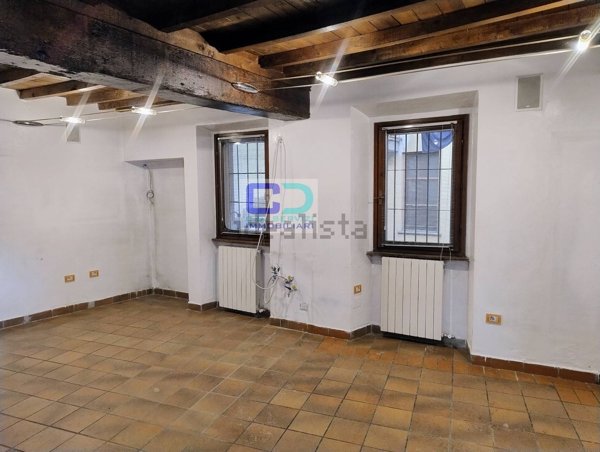 ufficio in affitto a Cassano d'Adda