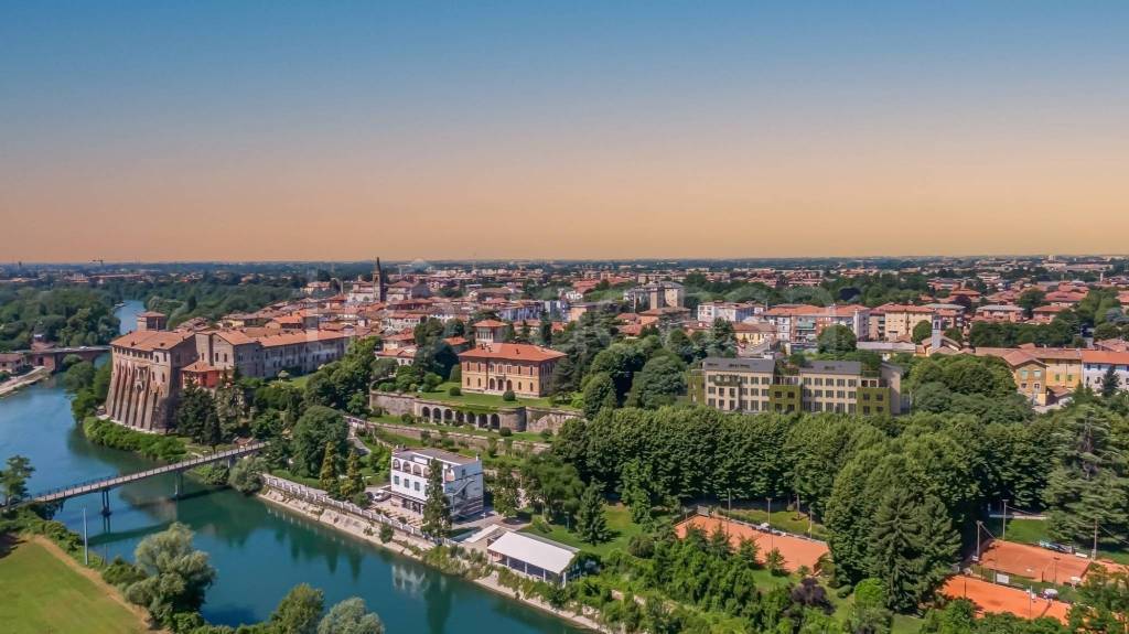 appartamento in affitto a Cassano d'Adda in zona Groppello d'Adda
