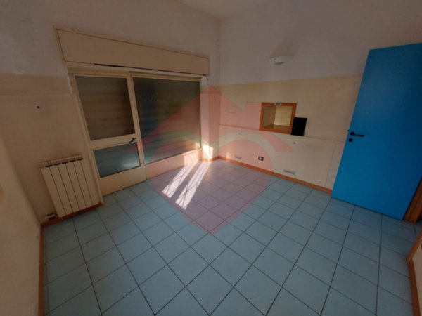 negozio in affitto a Cassina de' Pecchi