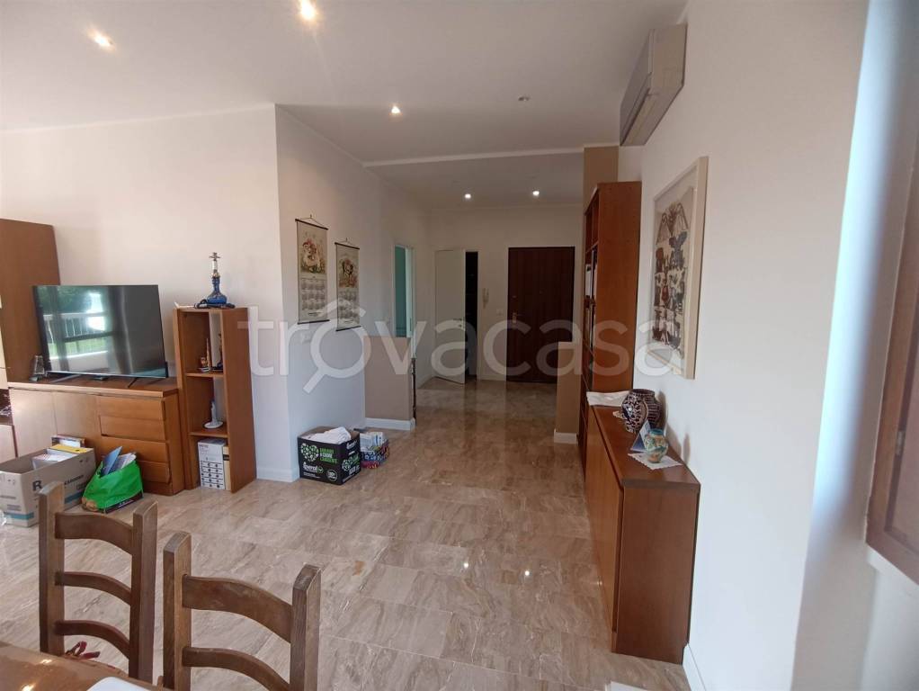 appartamento in affitto a Cassina de' Pecchi in zona Sant'Agata Martesana