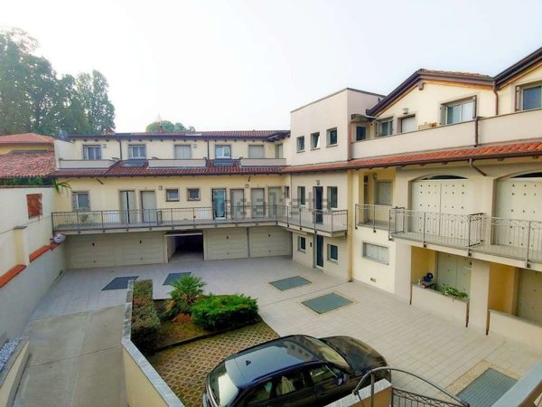 appartamento in affitto a Cassina de' Pecchi in zona Sant'Agata Martesana
