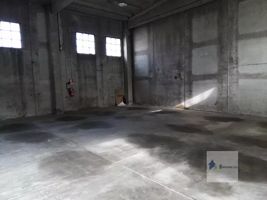 ufficio in affitto a Castano Primo