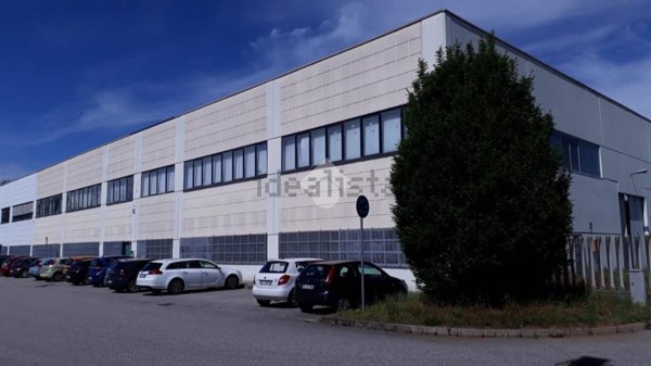 capannone in affitto a Castano Primo