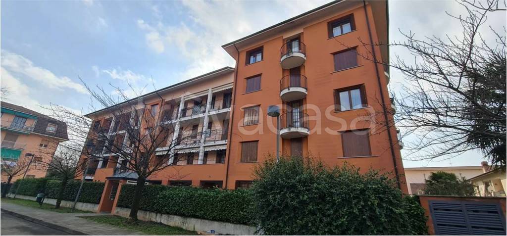 appartamento in affitto a Cernusco sul Naviglio