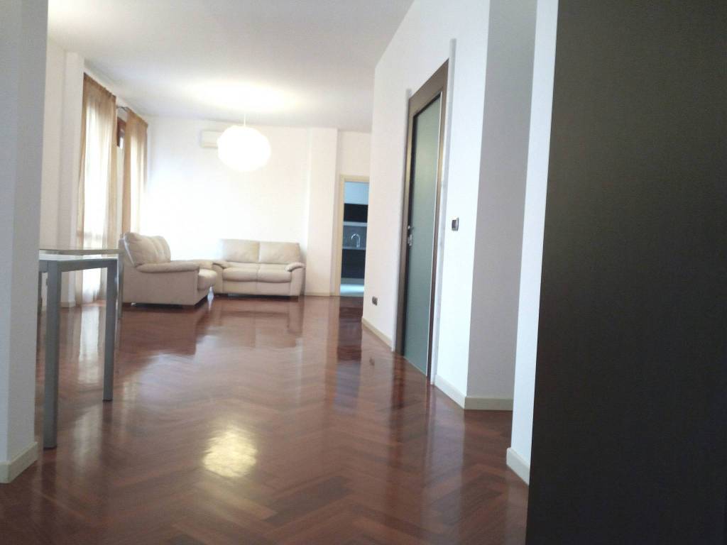 appartamento in affitto a Cernusco sul Naviglio