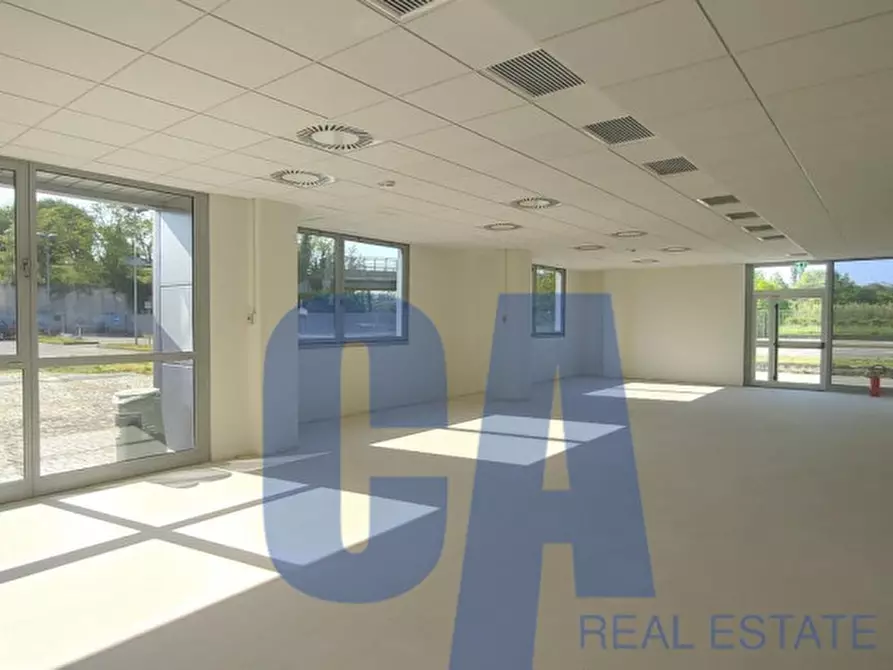 negozio in affitto a Cernusco sul Naviglio