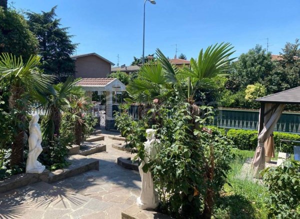 appartamento in affitto a Cernusco sul Naviglio in zona Ronco