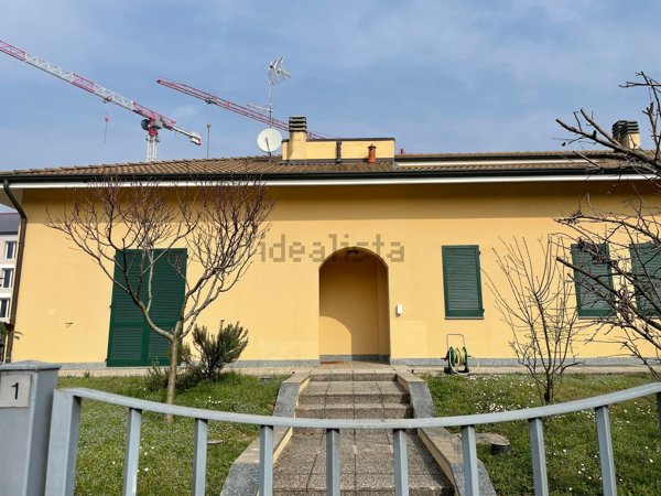 casa indipendente in affitto a Cernusco sul Naviglio