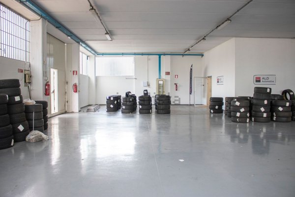 capannone in affitto a Cernusco sul Naviglio