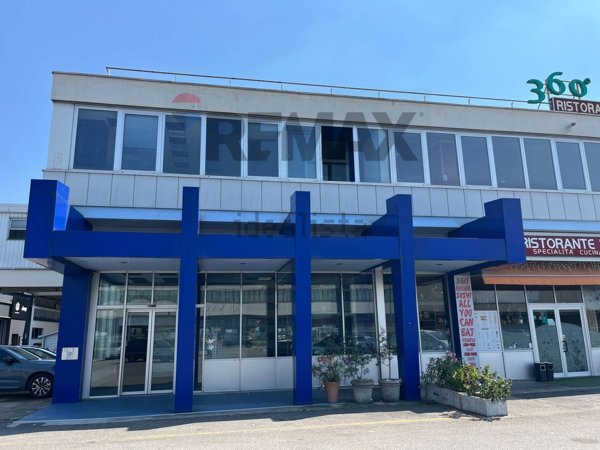 ufficio in affitto a Cernusco sul Naviglio in zona Ronco