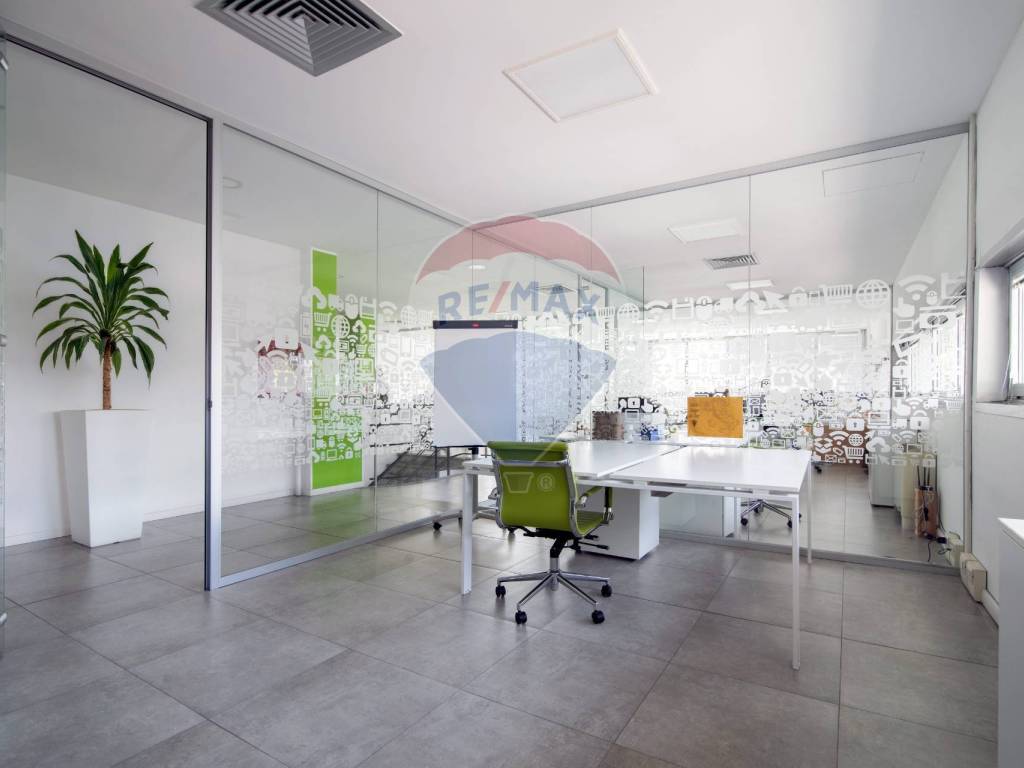 ufficio in affitto a Cesano Boscone