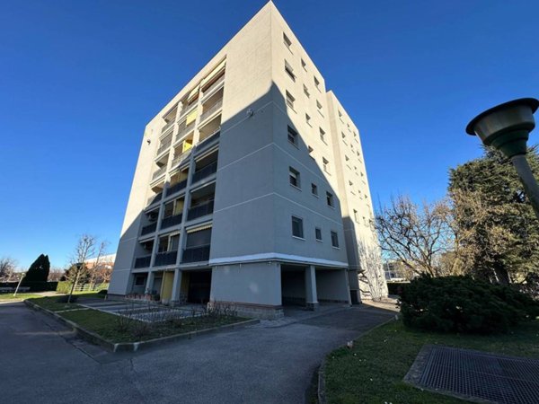 appartamento in affitto a Cesano Boscone