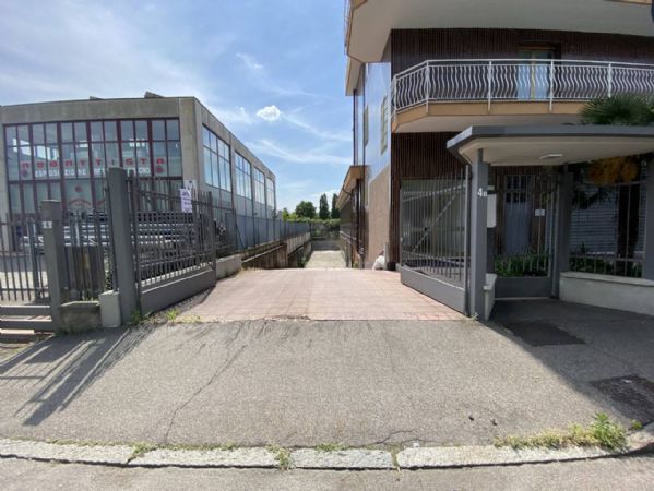 ufficio in affitto a Cesano Boscone