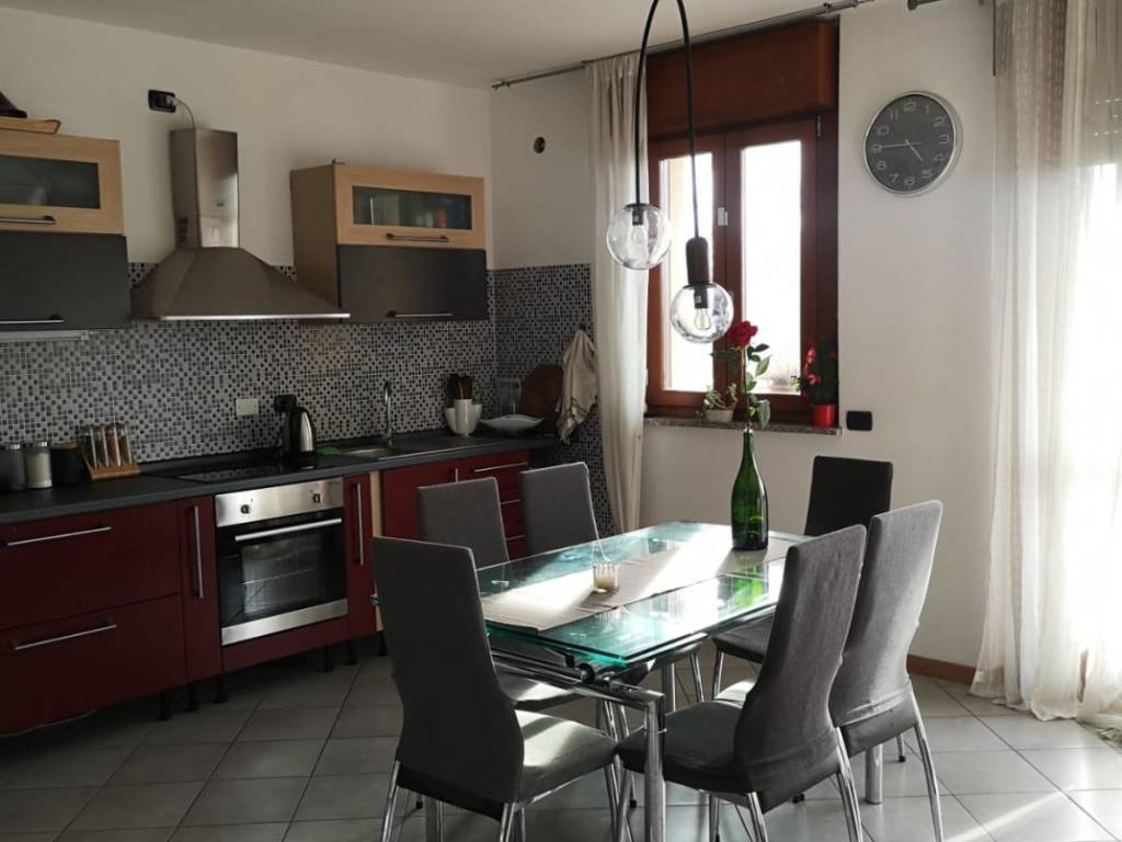 appartamento in affitto a Cesano Boscone
