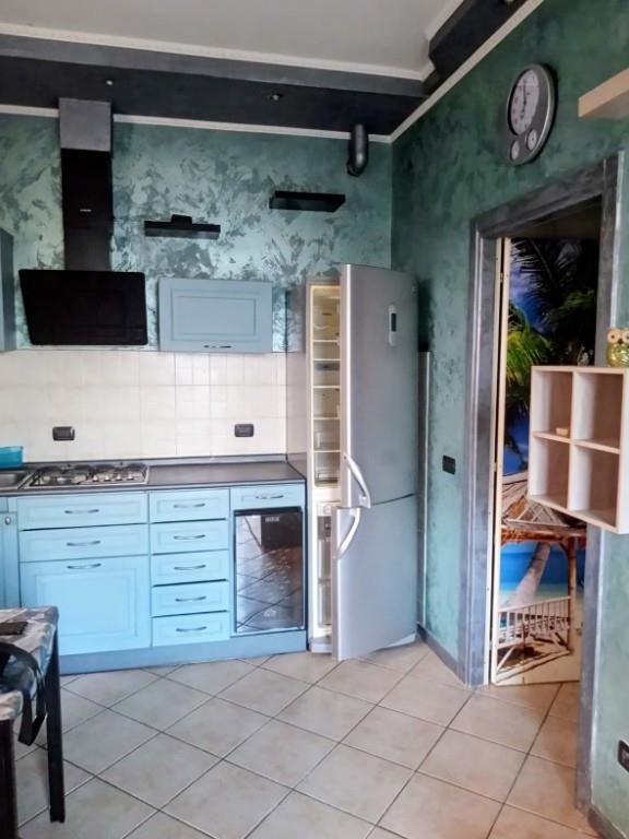 appartamento in affitto a Cesano Boscone in zona Villaggio Giardino