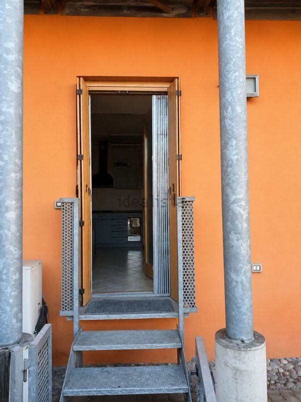 appartamento in affitto a Cesano Boscone in zona Villaggio Giardino