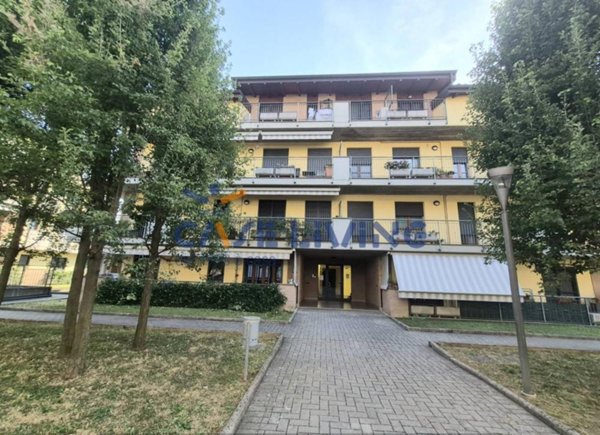 appartamento in affitto a Cesano Boscone in zona Villaggio Giardino