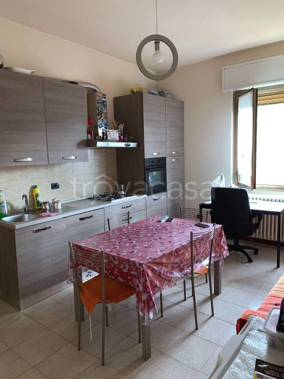 appartamento in affitto a Cesate