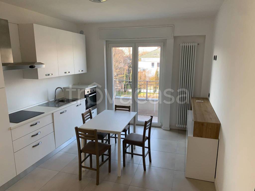 appartamento in affitto a Cesate