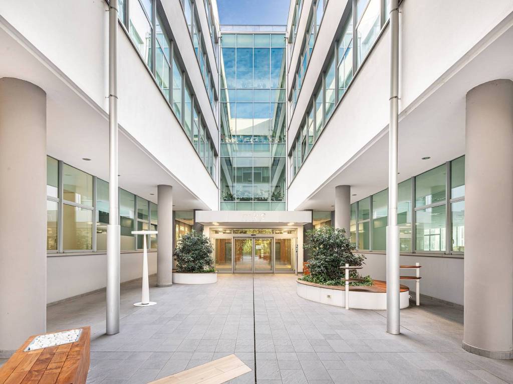 ufficio in affitto a Cinisello Balsamo in zona Robecco