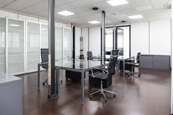 ufficio in affitto a Cinisello Balsamo