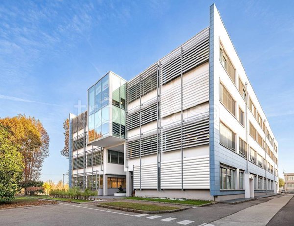 ufficio in affitto a Cinisello Balsamo in zona Bettola