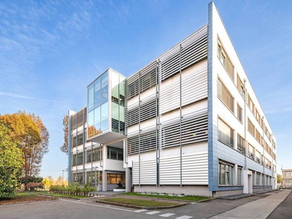 ufficio in affitto a Cinisello Balsamo in zona Robecco