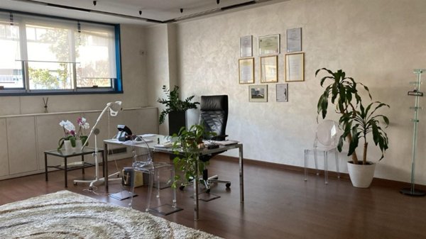 ufficio in affitto a Cinisello Balsamo