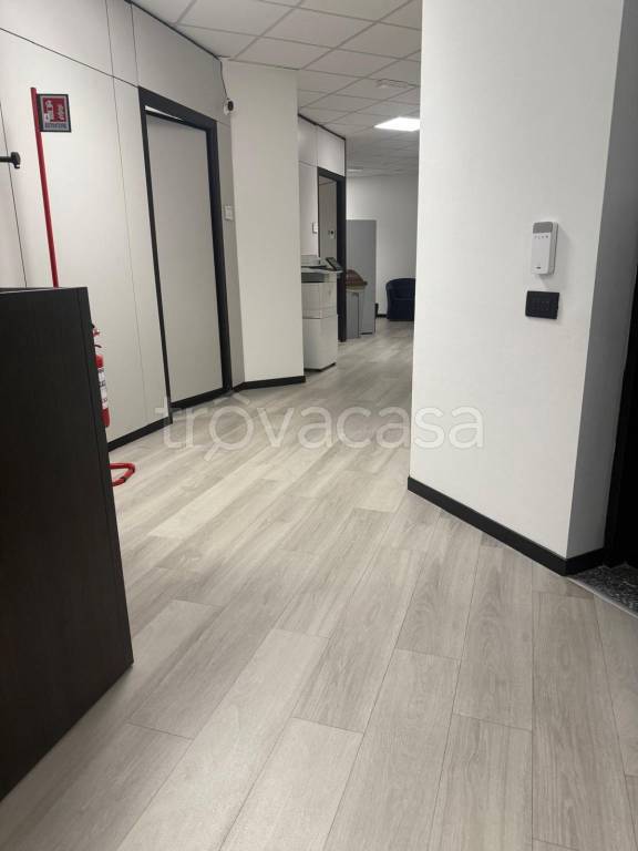 ufficio in affitto a Cinisello Balsamo