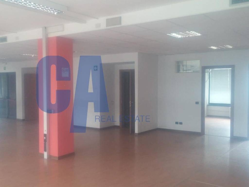 ufficio in affitto a Cinisello Balsamo
