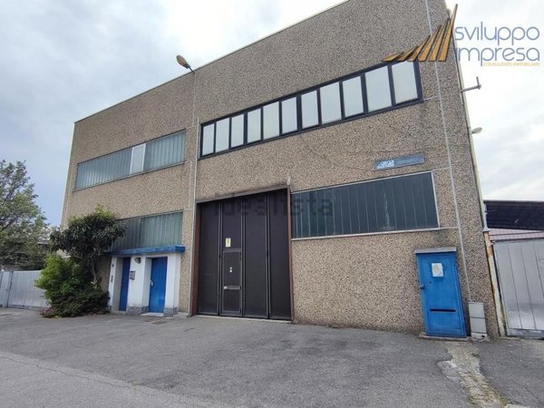 locale di sgombero in affitto a Cinisello Balsamo in zona Casignolo