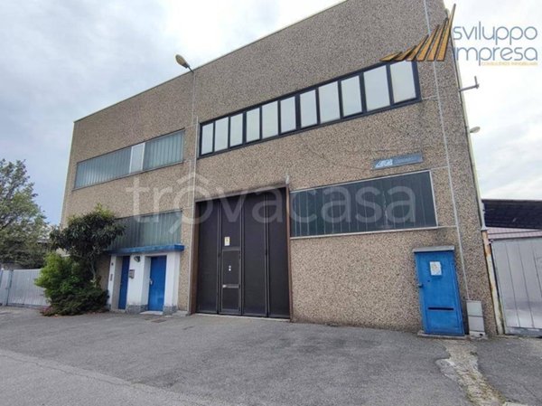 locale di sgombero in affitto a Cinisello Balsamo in zona Casignolo