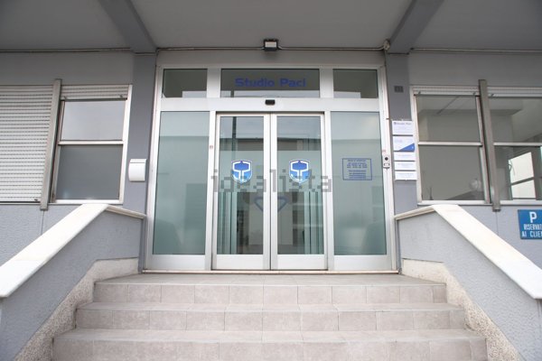 ufficio in affitto a Cinisello Balsamo