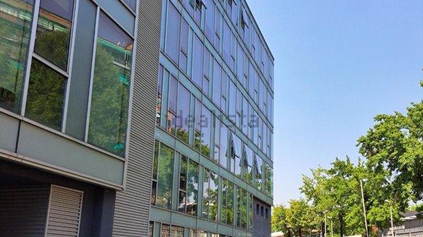 ufficio in affitto a Cinisello Balsamo