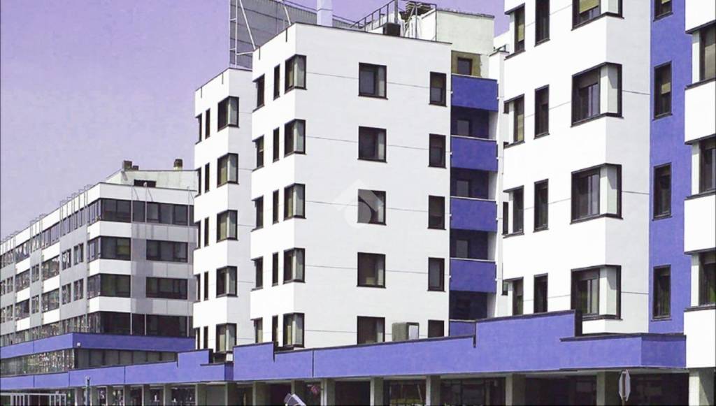 negozio in affitto a Cinisello Balsamo in zona Bettola