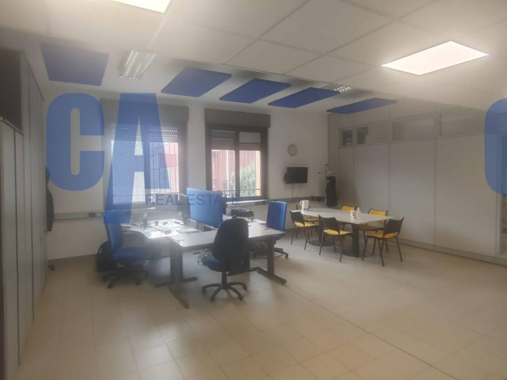 intera palazzina in affitto a Cinisello Balsamo in zona Robecco