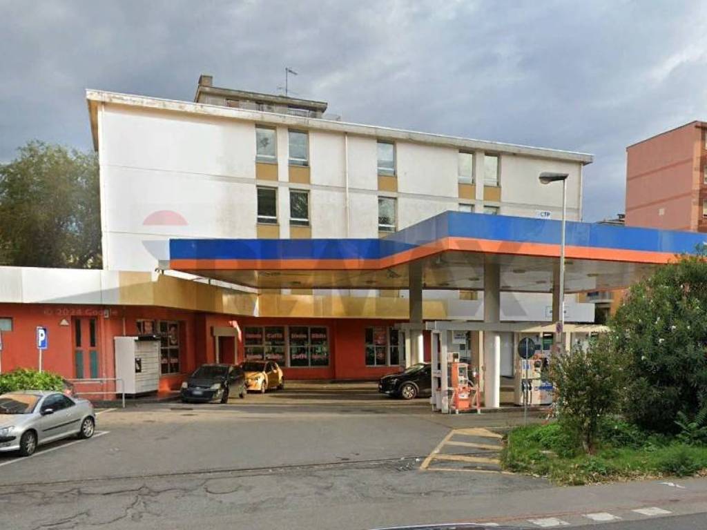 negozio in affitto a Cinisello Balsamo in zona Robecco