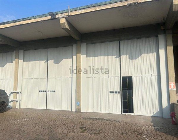 capannone in affitto a Cinisello Balsamo