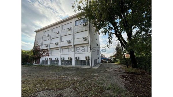 ufficio in affitto a Cinisello Balsamo in zona Casignolo