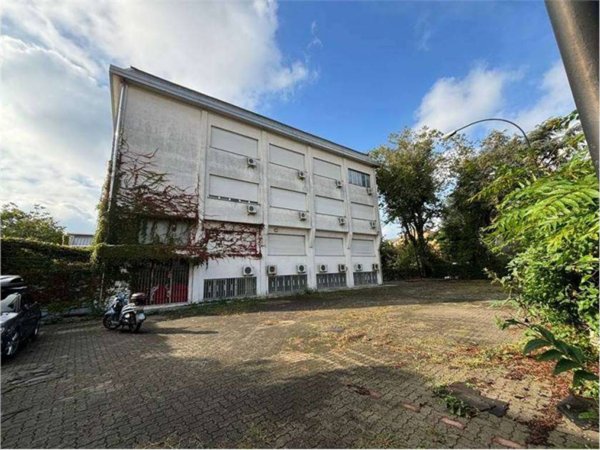 ufficio in affitto a Cinisello Balsamo in zona Robecco