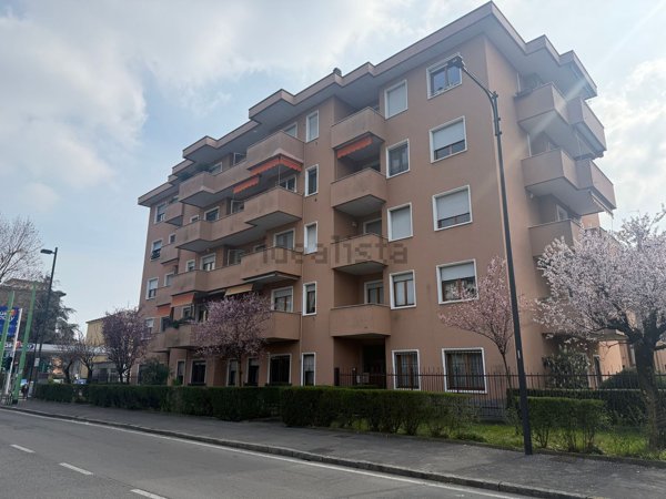 appartamento in affitto a Cinisello Balsamo