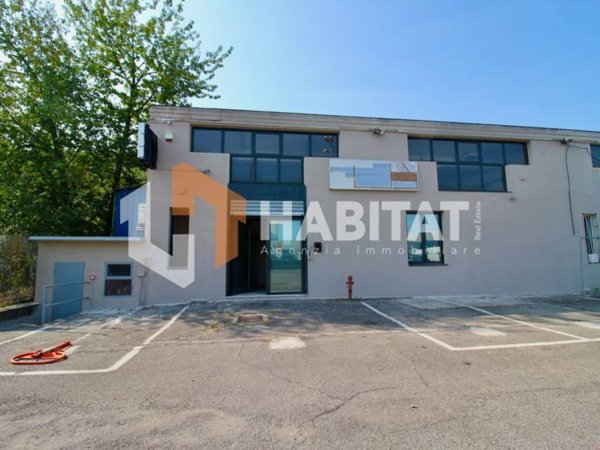 ufficio in affitto a Cinisello Balsamo