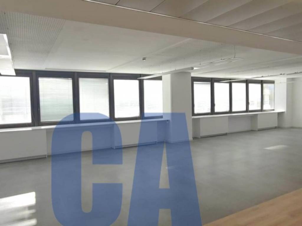 ufficio in affitto a Cologno Monzese