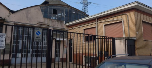 locale di sgombero in affitto a Cologno Monzese