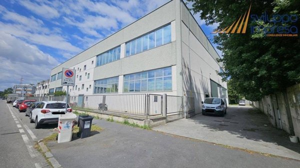 ufficio in affitto a Cologno Monzese in zona San Maurizio al Lambro