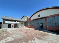 negozio in affitto a Cologno Monzese