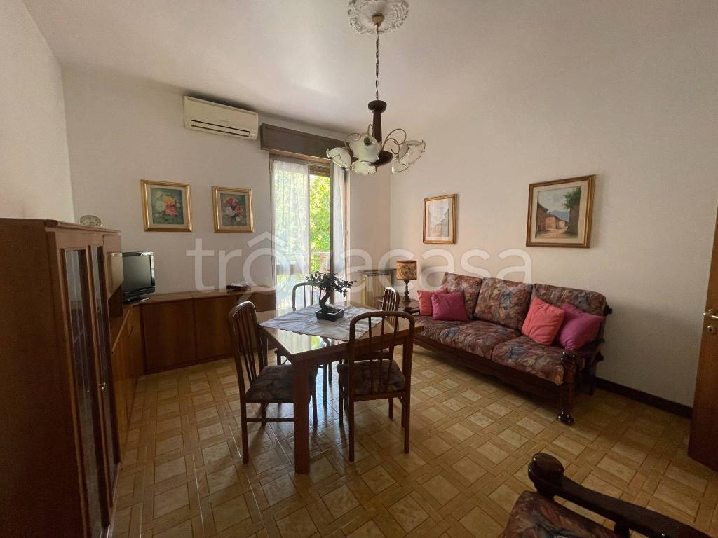 appartamento in affitto a Cologno Monzese