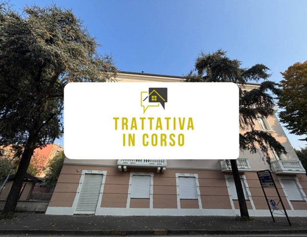 negozio in affitto a Cologno Monzese