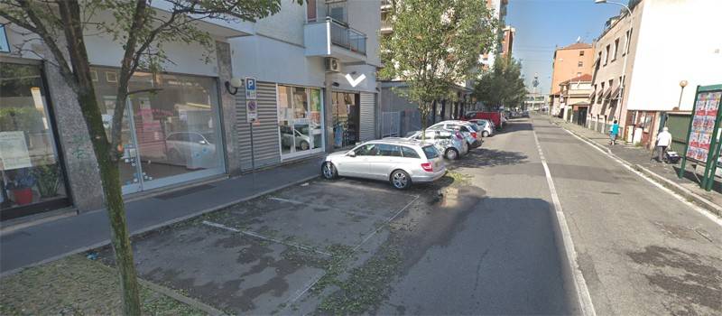 negozio in affitto a Cologno Monzese