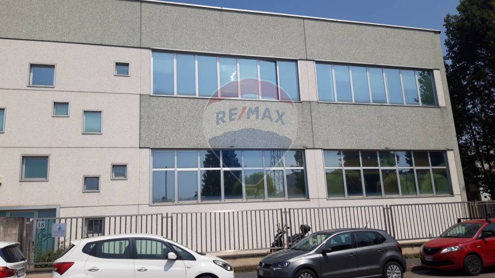 ufficio in affitto a Cologno Monzese